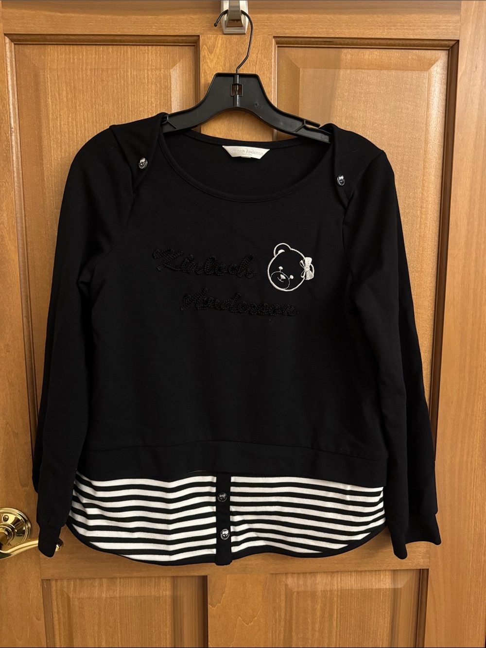 Kinloch Anderson Sweater with Striped Hem and Bear Motif